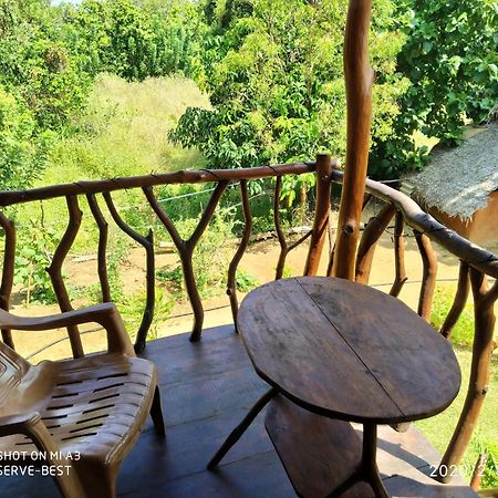 Sigiriya Rock Gate Tree House Hotel Kültér fotó