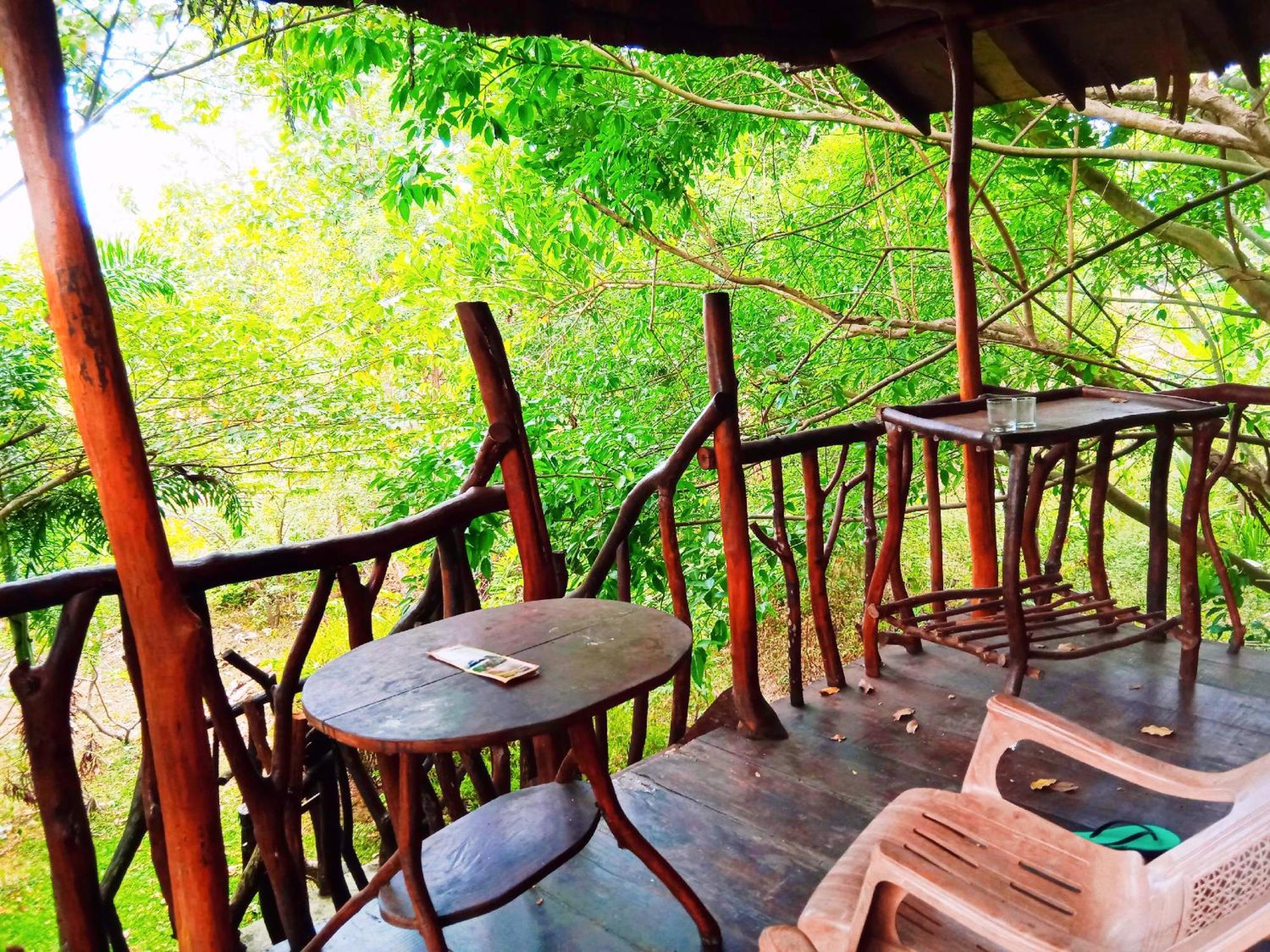 Sigiriya Rock Gate Tree House Hotel Kültér fotó