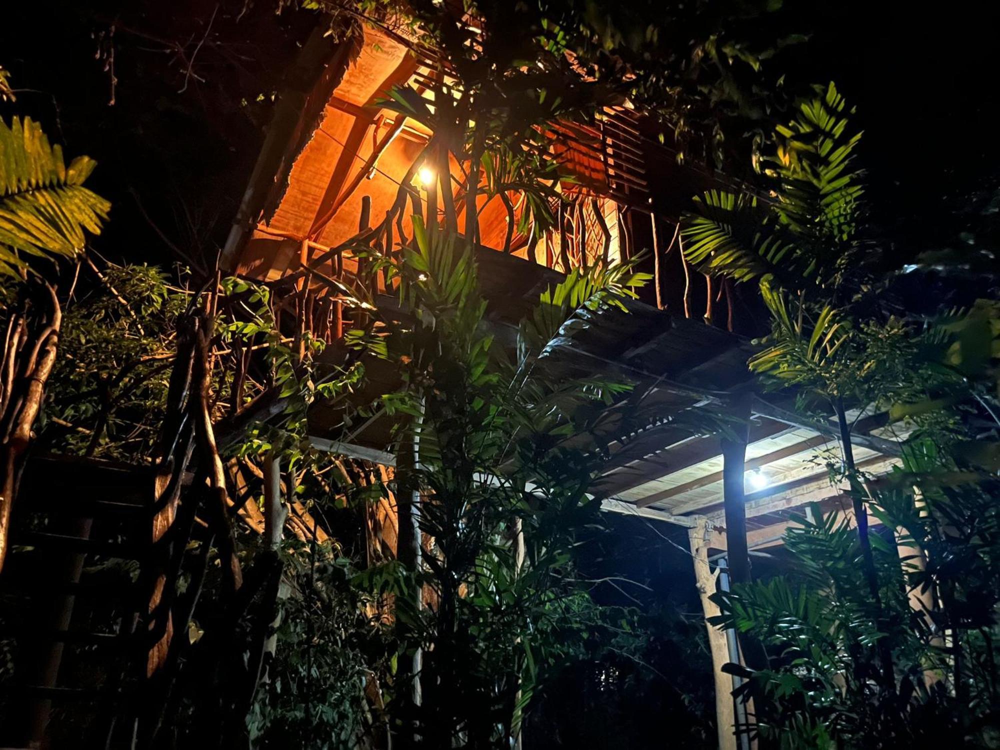 Sigiriya Rock Gate Tree House Hotel Kültér fotó